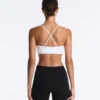 Sutiene sport triunghiular Comfortlux cu susținere ușoară Sutiene sport triunghiular Comfortlux cu susținere ușoară