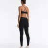 Sutiene sport triunghiular Comfortlux cu susținere ușoară Sutiene sport triunghiular Comfortlux cu susținere ușoară