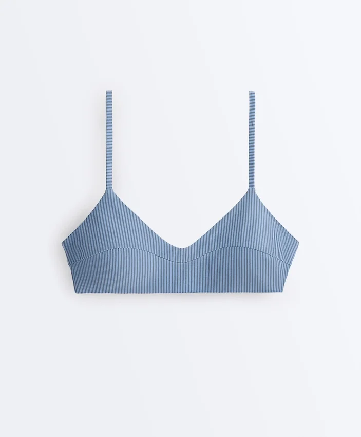 Top de bikini cu dungi Top de bikini cu dungi