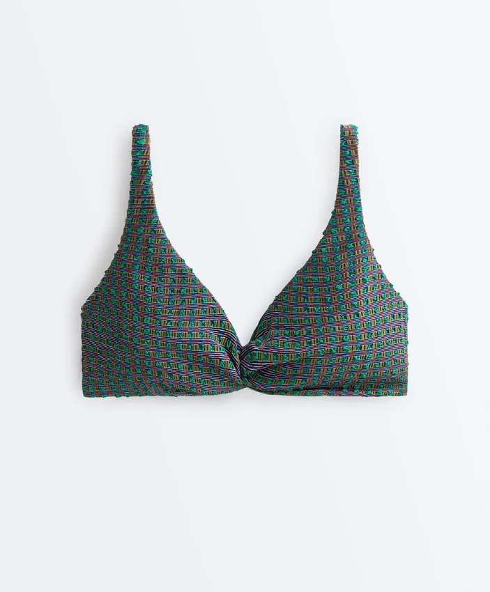 Top de bikini cu gât halter în carouri Top de bikini cu gât halter în carouri