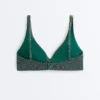 Top de bikini cu gât halter în carouri Top de bikini cu gât halter în carouri