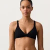 Top de bikini cu gât în V și legături la spate, din piqué Top de bikini cu gât în V și legături la spate, din piqué