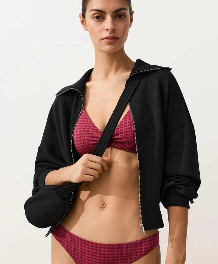Top de bikini cu guler halter din jacquard geometric Top de bikini cu guler halter din jacquard geometric