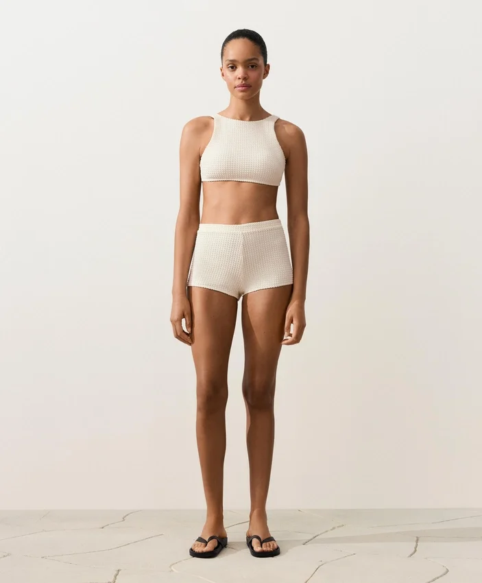 Top de bikini din croșetat cu textură cu bule Top de bikini din croșetat cu textură cu bule