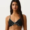 Top de bikini triunghiular cu bordură și legături Top de bikini triunghiular cu bordură și legături