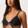 Top de bikini triunghiular cu bordură și legături Top de bikini triunghiular cu bordură și legături