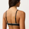 Top de bikini triunghiular cu bordură și legături Top de bikini triunghiular cu bordură și legături