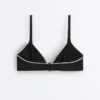 Top de bikini triunghiular cu bordură și legături Top de bikini triunghiular cu bordură și legături