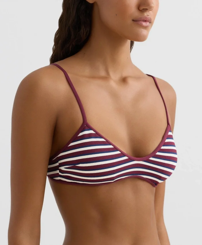 Top de bikini triunghiular cu dungi texturate Top de bikini triunghiular cu dungi texturate