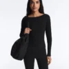 Tricou cu guler barcă din amestec de modal cu nervuri Tricou cu guler barcă din amestec de modal cu nervuri
