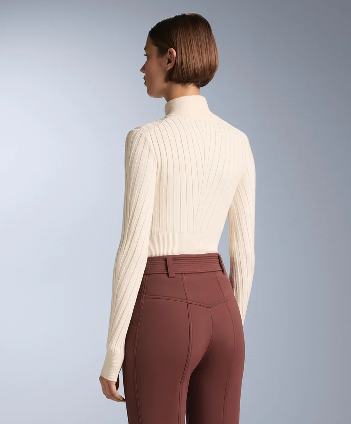Tricou cu guler în V din tricot cu nervuri, strat de bază termic Tricou cu guler în V din tricot cu nervuri, strat de bază termic