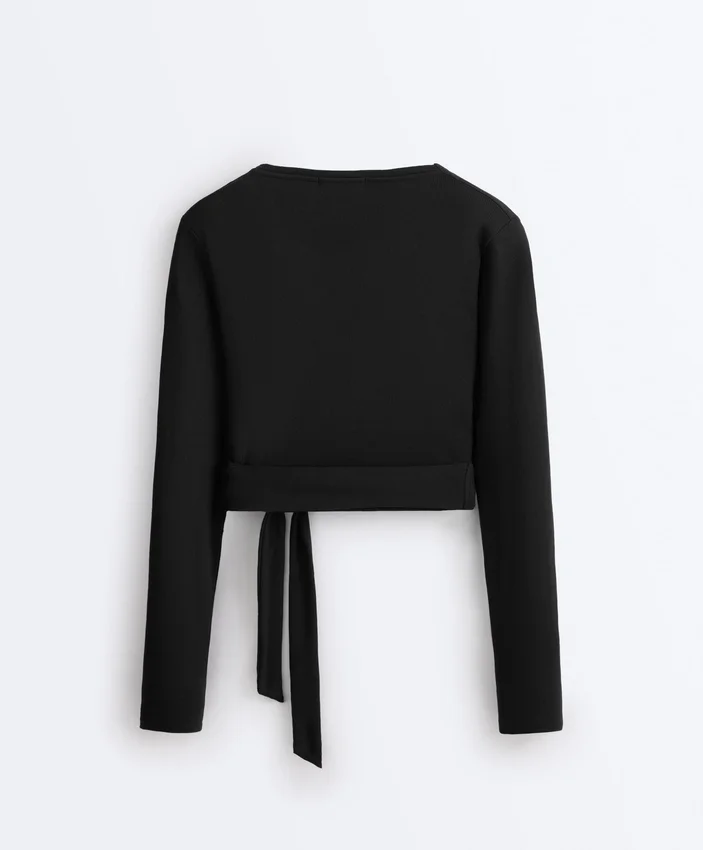 Tricou cu guler încrucișat din bumbac cu nervuri Tricou cu guler încrucișat din bumbac cu nervuri