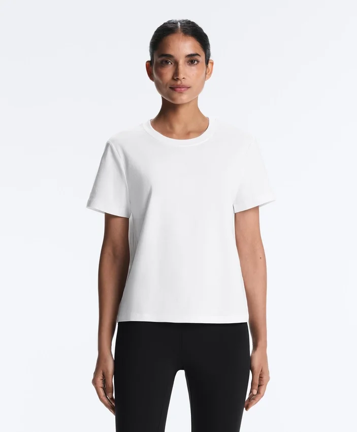 Tricou cu mâneci scurte din amestec de bumbac, croială regular Tricou cu mâneci scurte din amestec de bumbac, croială regular