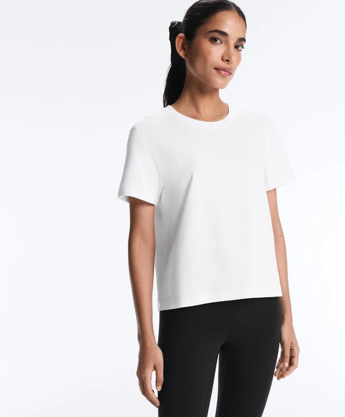 Tricou cu mâneci scurte din amestec de bumbac, croială regular Tricou cu mâneci scurte din amestec de bumbac, croială regular