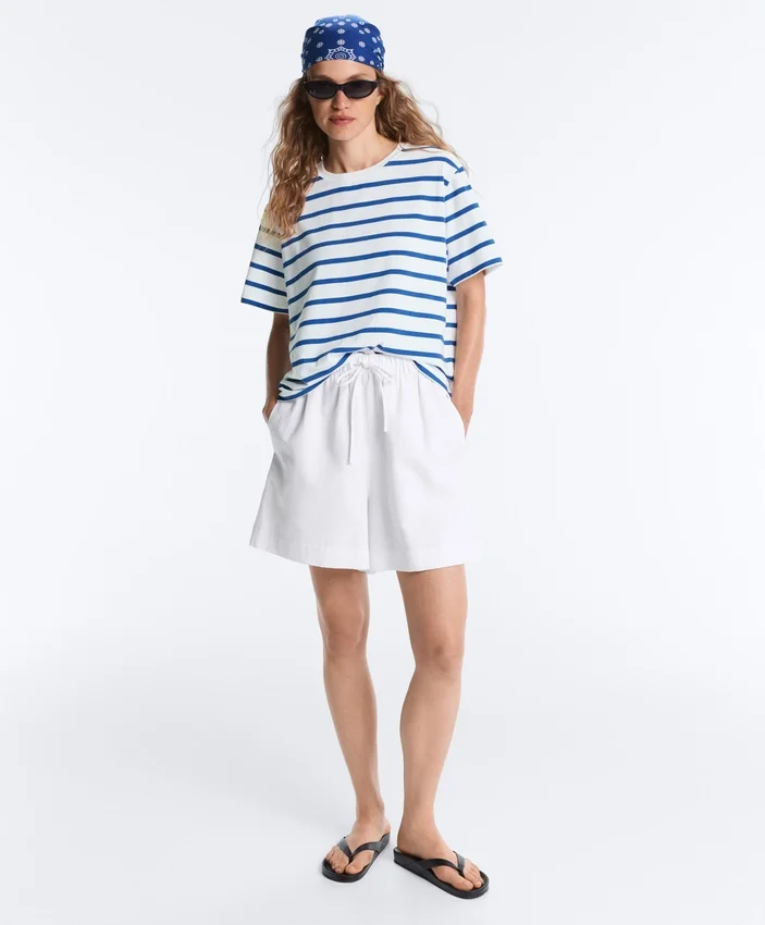Tricou drept, cu mâneci scurte, din amestec de bumbac Tricou drept, cu mâneci scurte, din amestec de bumbac