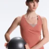Tricou fără mâneci Comfortlux cu decolteu încrucișat Tricou fără mâneci Comfortlux cu decolteu încrucișat