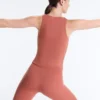 Tricou fără mâneci Comfortlux cu decolteu încrucișat Tricou fără mâneci Comfortlux cu decolteu încrucișat