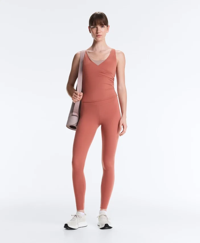 Tricou fără mâneci Comfortlux cu decolteu încrucișat Tricou fără mâneci Comfortlux cu decolteu încrucișat