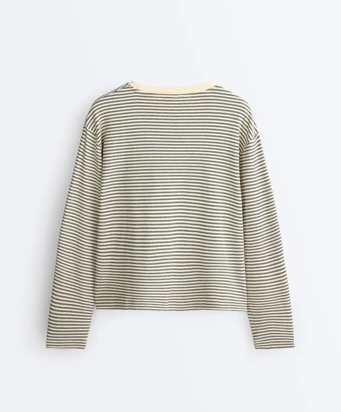 Tricou lejer cu mâneci lungi din amestec de bumbac, cu dungi Tricou lejer cu mâneci lungi din amestec de bumbac, cu dungi