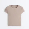 Tricou mulat cu mâneci scurte din material cu nervuri din modal pentru pantaloni scurți Tricou mulat cu mâneci scurte din material cu nervuri din modal pentru pantaloni scurți