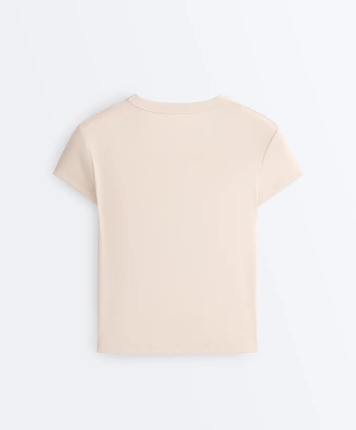 Tricou mulat cu mâneci scurte din material cu nervuri din modal pentru pantaloni scurți Tricou mulat cu mâneci scurte din material cu nervuri din modal pentru pantaloni scurți