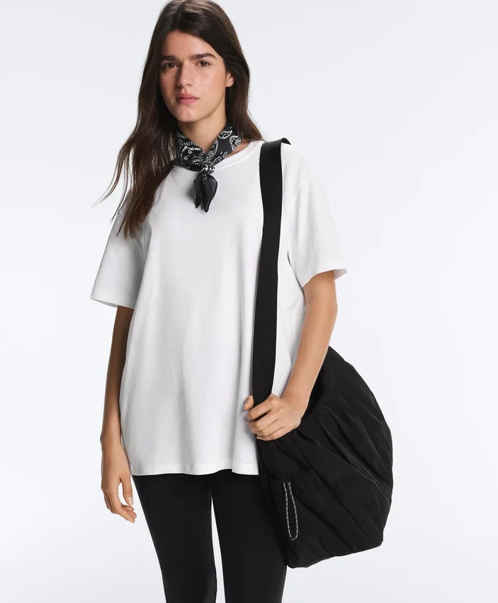 Tricou oversize din amestec de bumbac, cu mâneci scurte Tricou oversize din amestec de bumbac, cu mâneci scurte