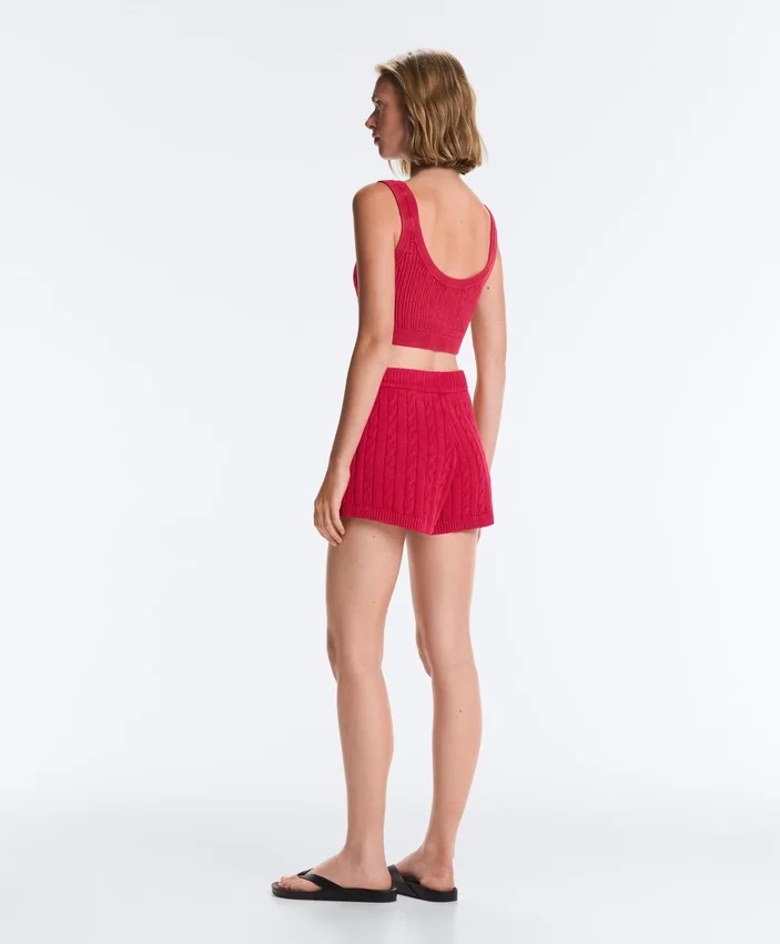 Tricou scurt din tricot spălat, cu bretele împletite Tricou scurt din tricot spălat, cu bretele împletite