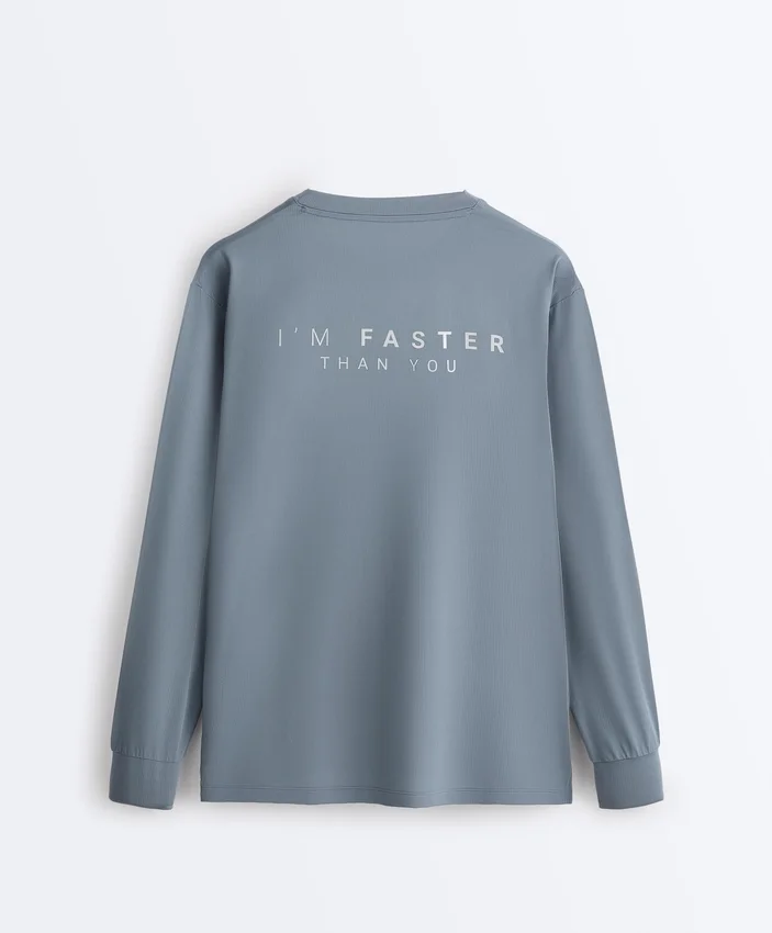 Tricou tehnic cu mâneci lungi și text Tricou tehnic cu mâneci lungi și text