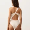 Trikini asimetric cu croșetat tip bule Trikini asimetric cu croșetat tip bule